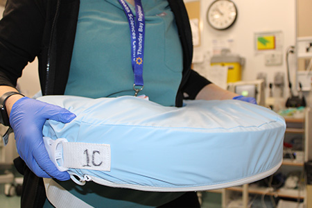 2024-fc-breastfeeding-pillow